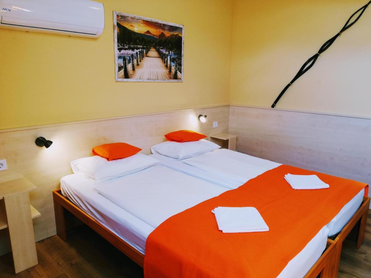 Lotuszvirag Vendeghaz Hotel Szekszard Exterior photo